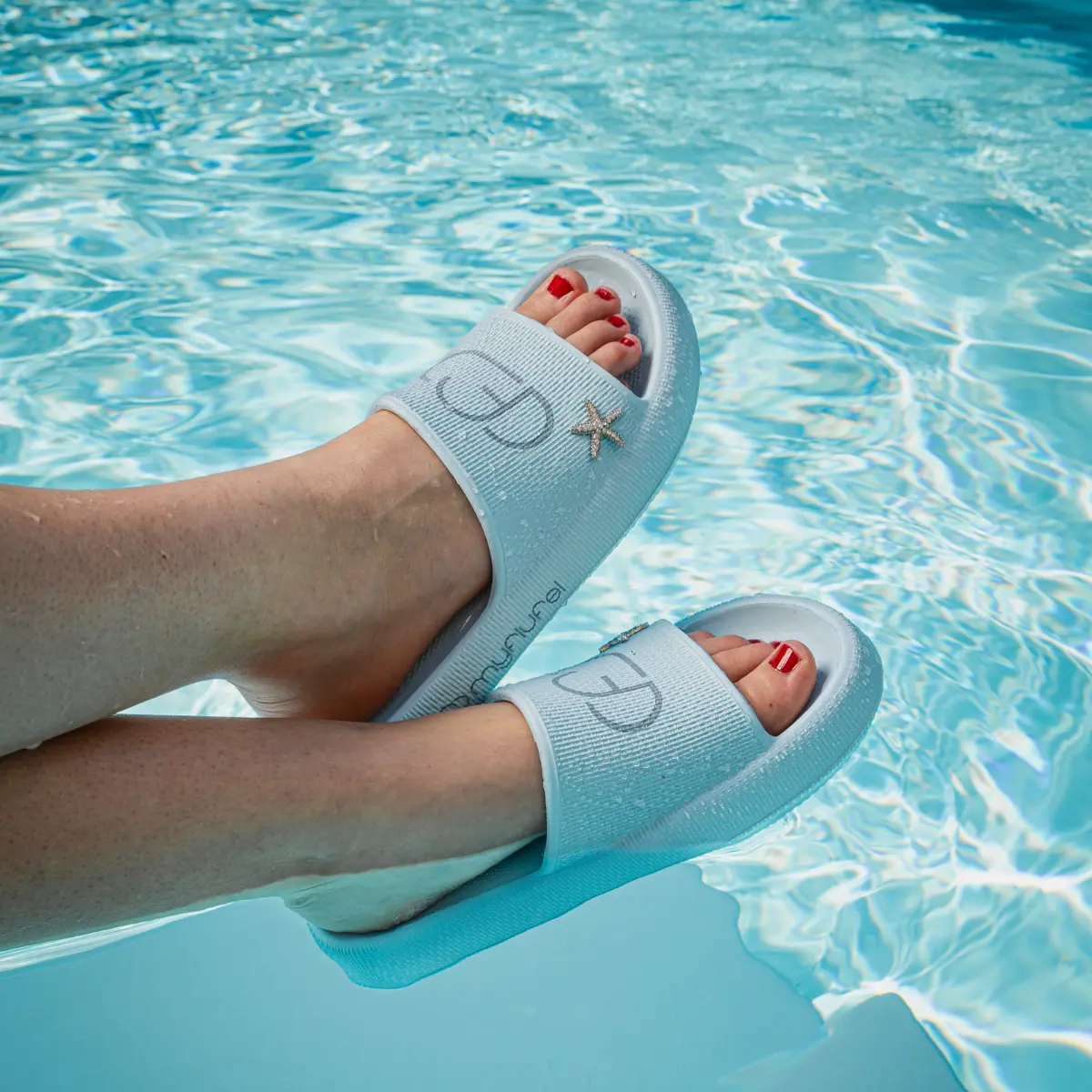 FLUFEL® Cloud Slipper - Originals | MYFLUFEL